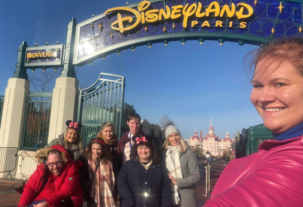 Resilience | Disneyland Paris Group